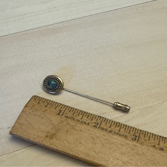 Vintage Dragons Breath Stickpin Golden Jelly Opal Victorian Raised Relief - Picture 9 of 10